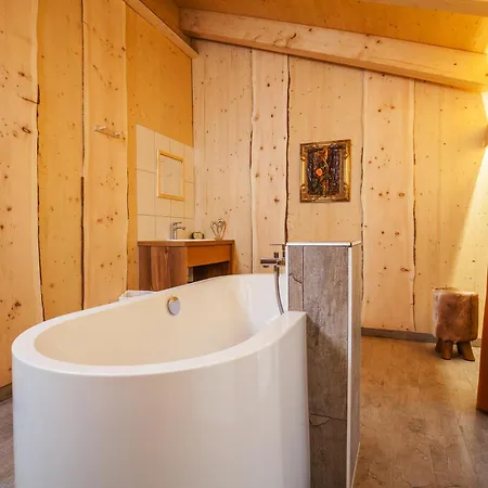 Luxus Mit Whirlpool Im Rupertihof 3*
